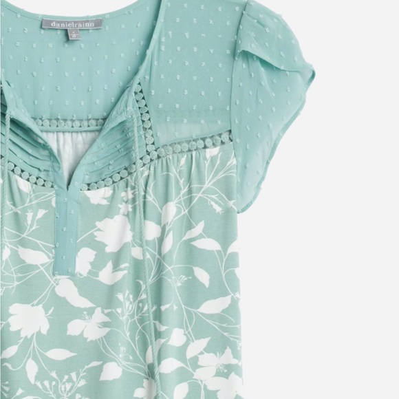 Turquoise flutter sleeve tassel knit too, XS NWT - Picture 3 of 13